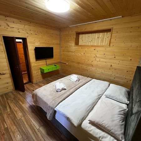 Balkonchik Guesthouse Dilijan Exterior photo